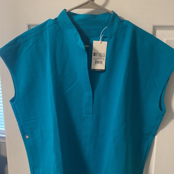 Figs scrubs Teal - Picture 1 of 2